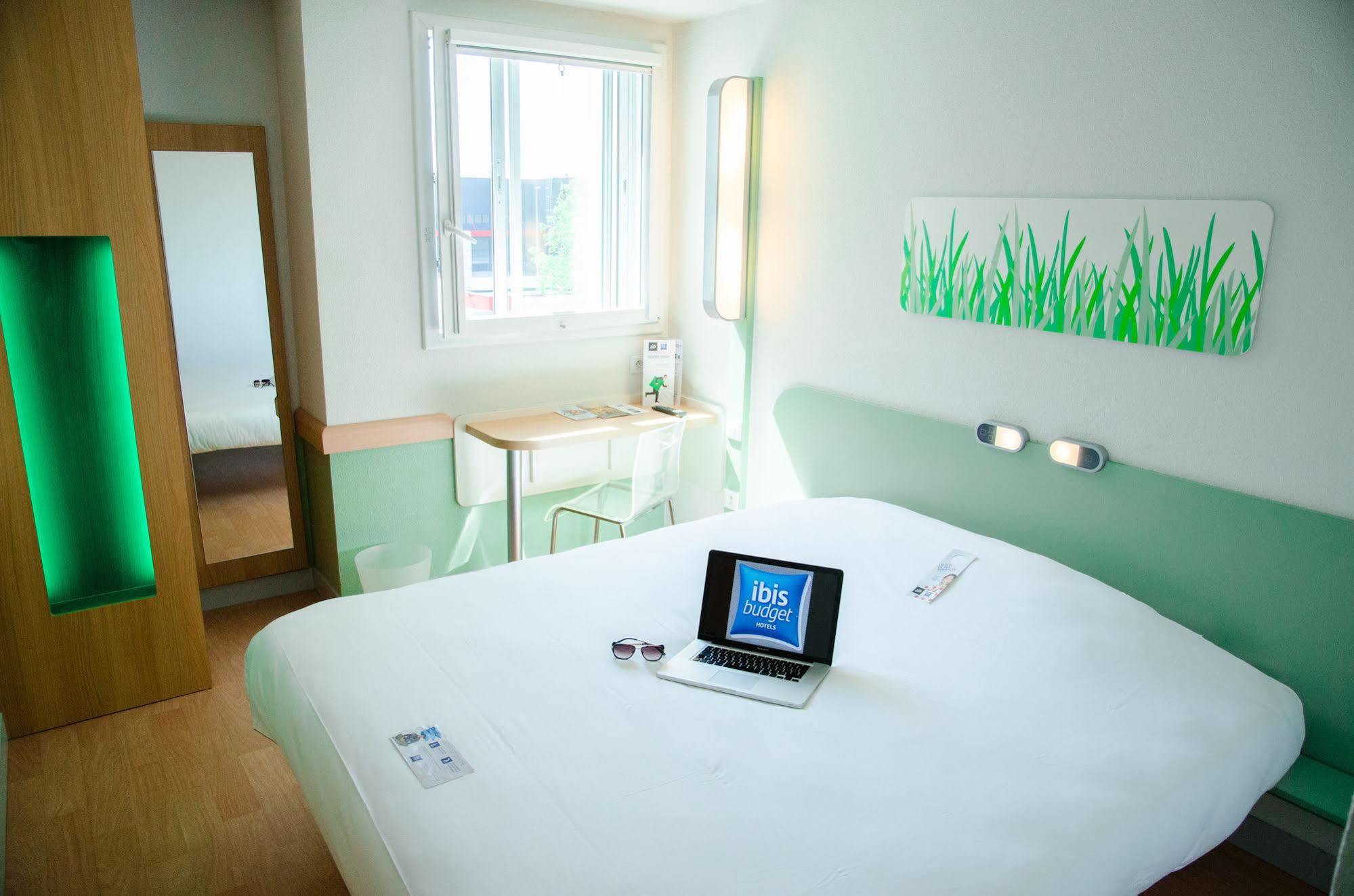 Ibis Budget Aeroport Le Bourget Garonor Le Blanc-Mesnil Kültér fotó