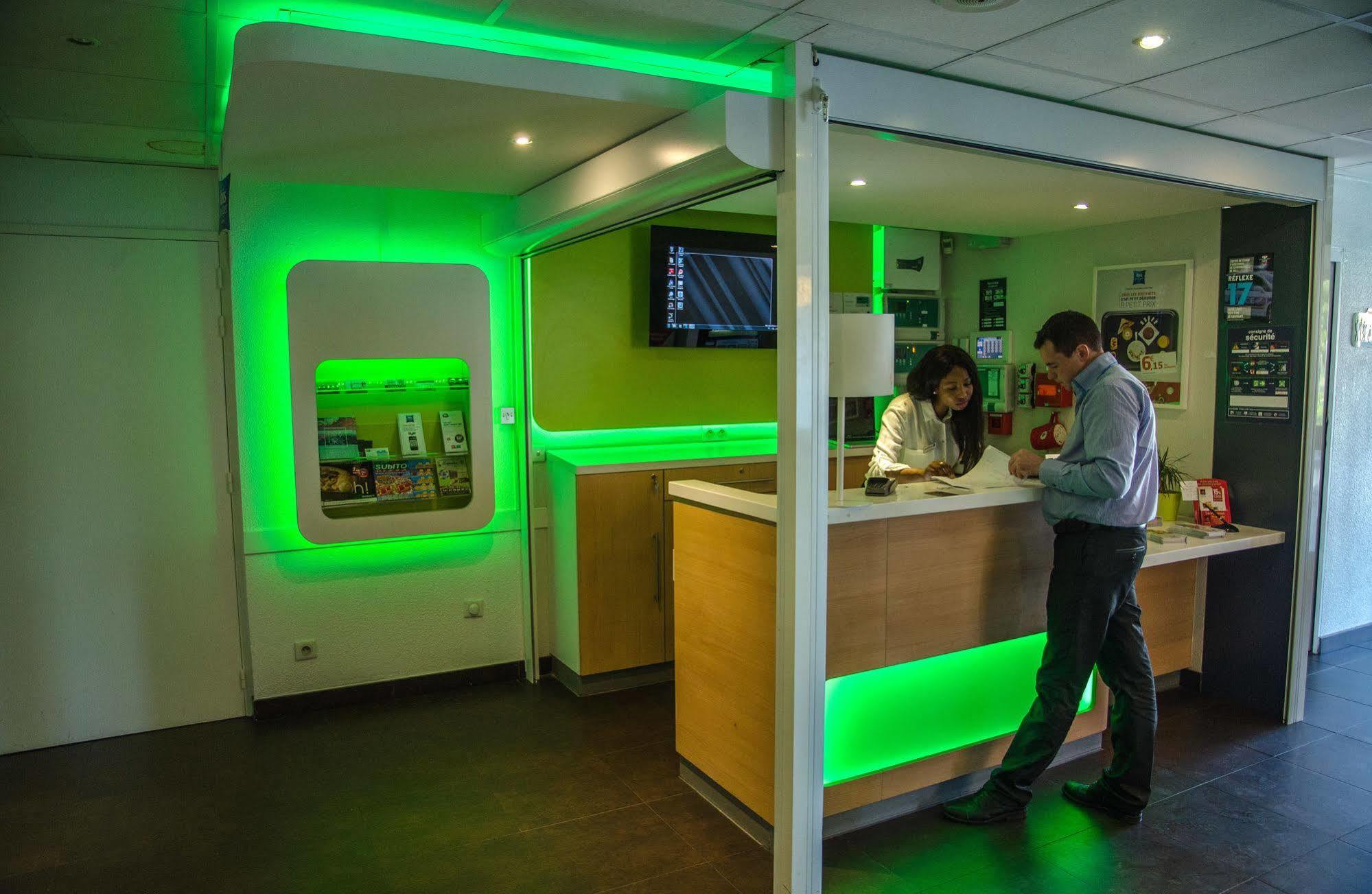Ibis Budget Aeroport Le Bourget Garonor Le Blanc-Mesnil Kültér fotó
